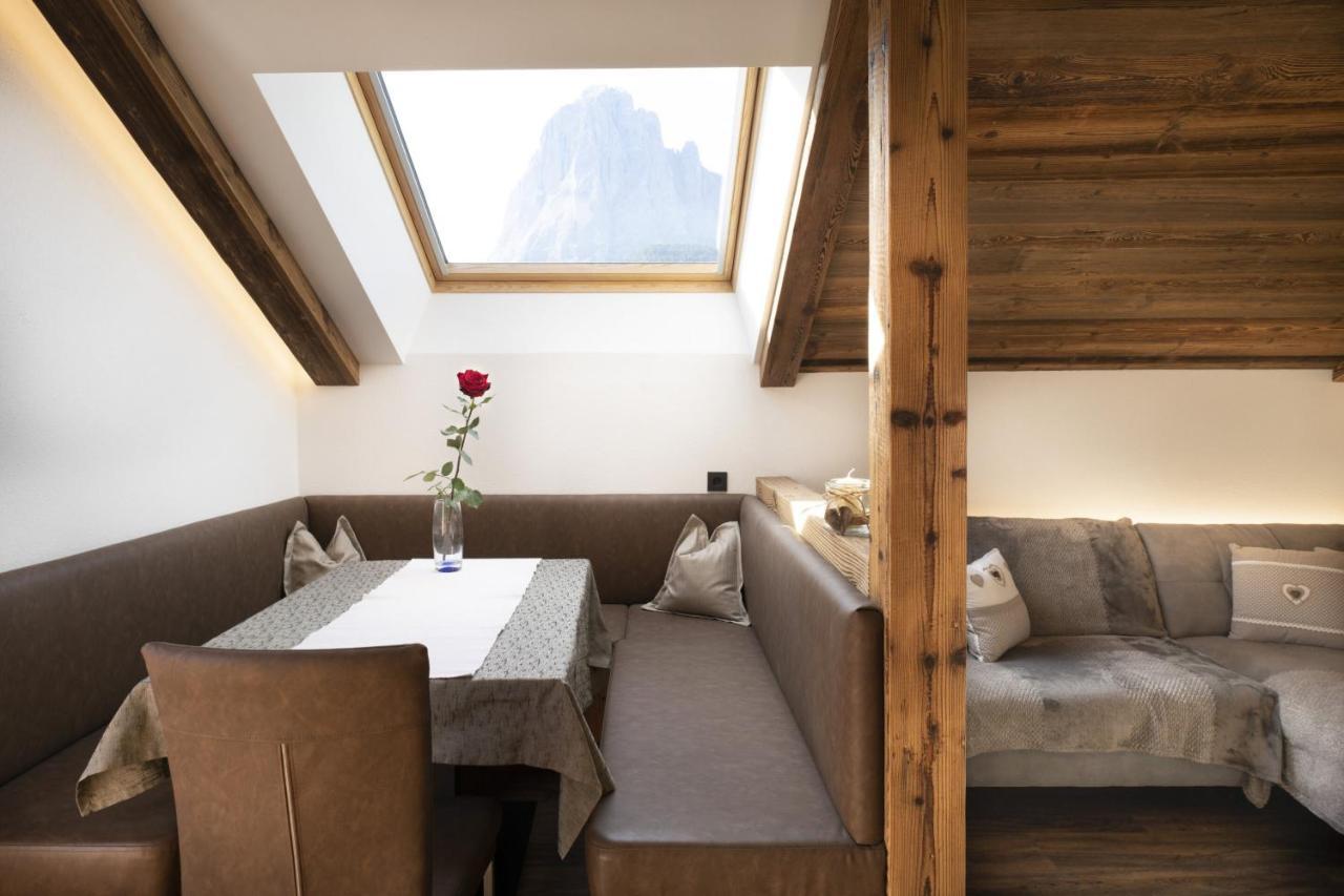 Apartments Rondula Santa Cristina Val Gardena Exterior photo